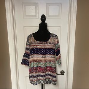 Women’s Ardene shirt